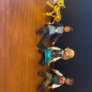 Disney Elena of Avalor friends